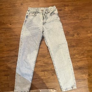 Zara jeans
